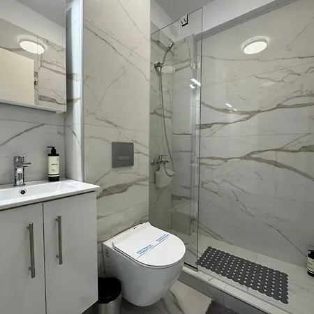 Erato 9-4 Pool Access *